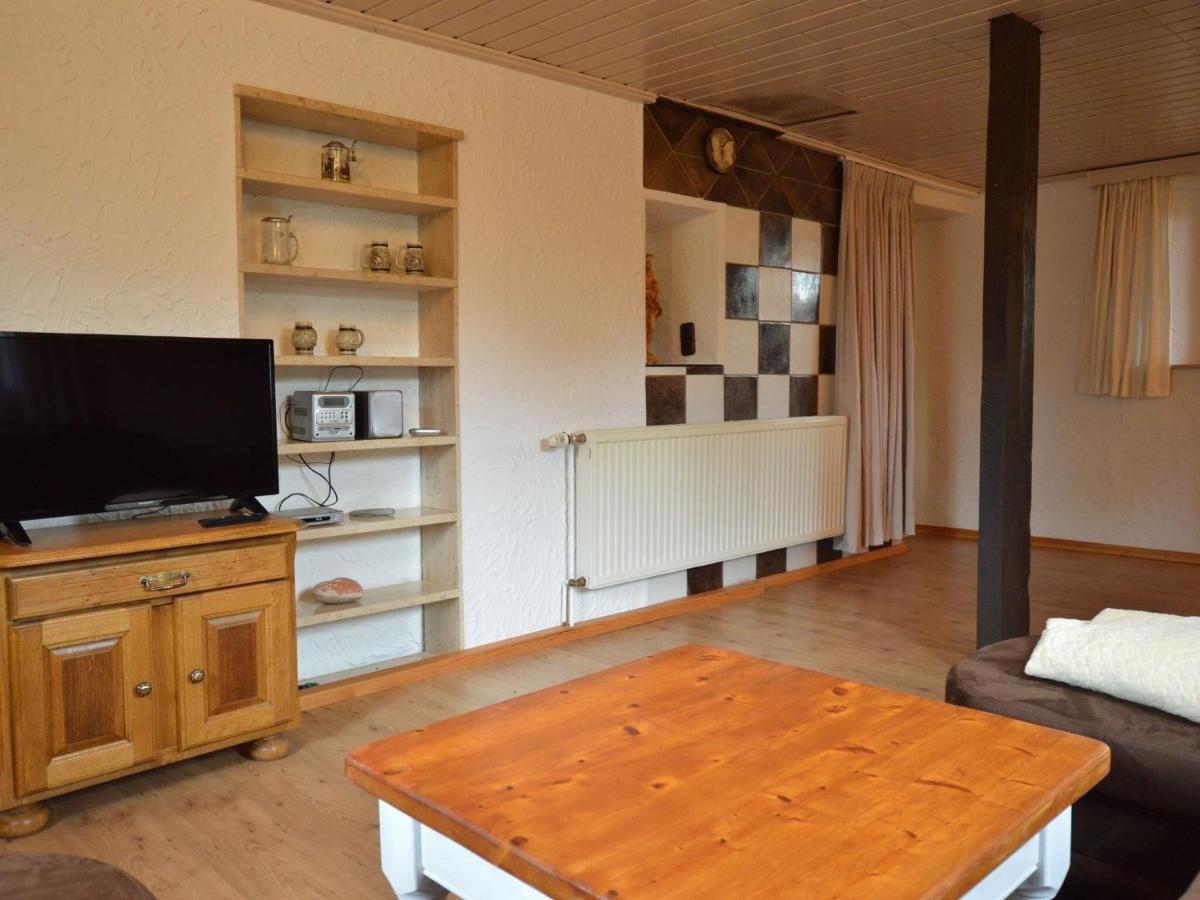 Apartment With Garden In A Wooded Setting Auw bei Prum エクステリア 写真