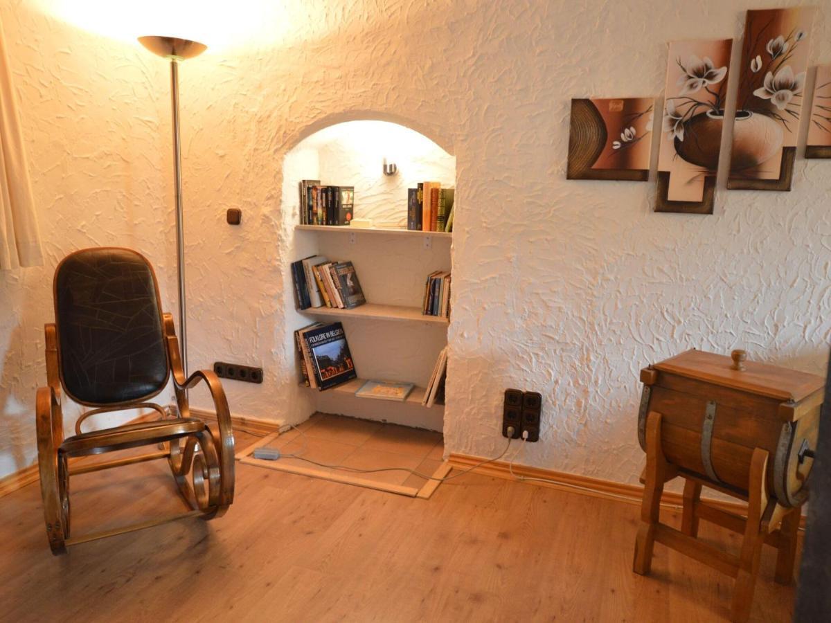 Apartment With Garden In A Wooded Setting Auw bei Prum エクステリア 写真